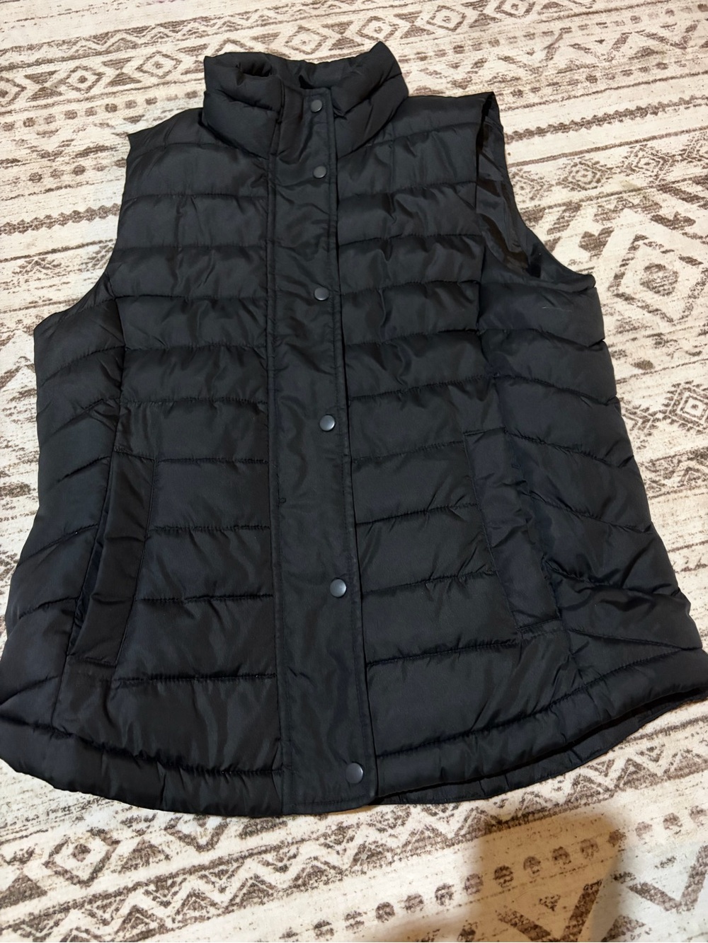 Gap Women's Black Puffer Vest - Lightweight Quilted Layer